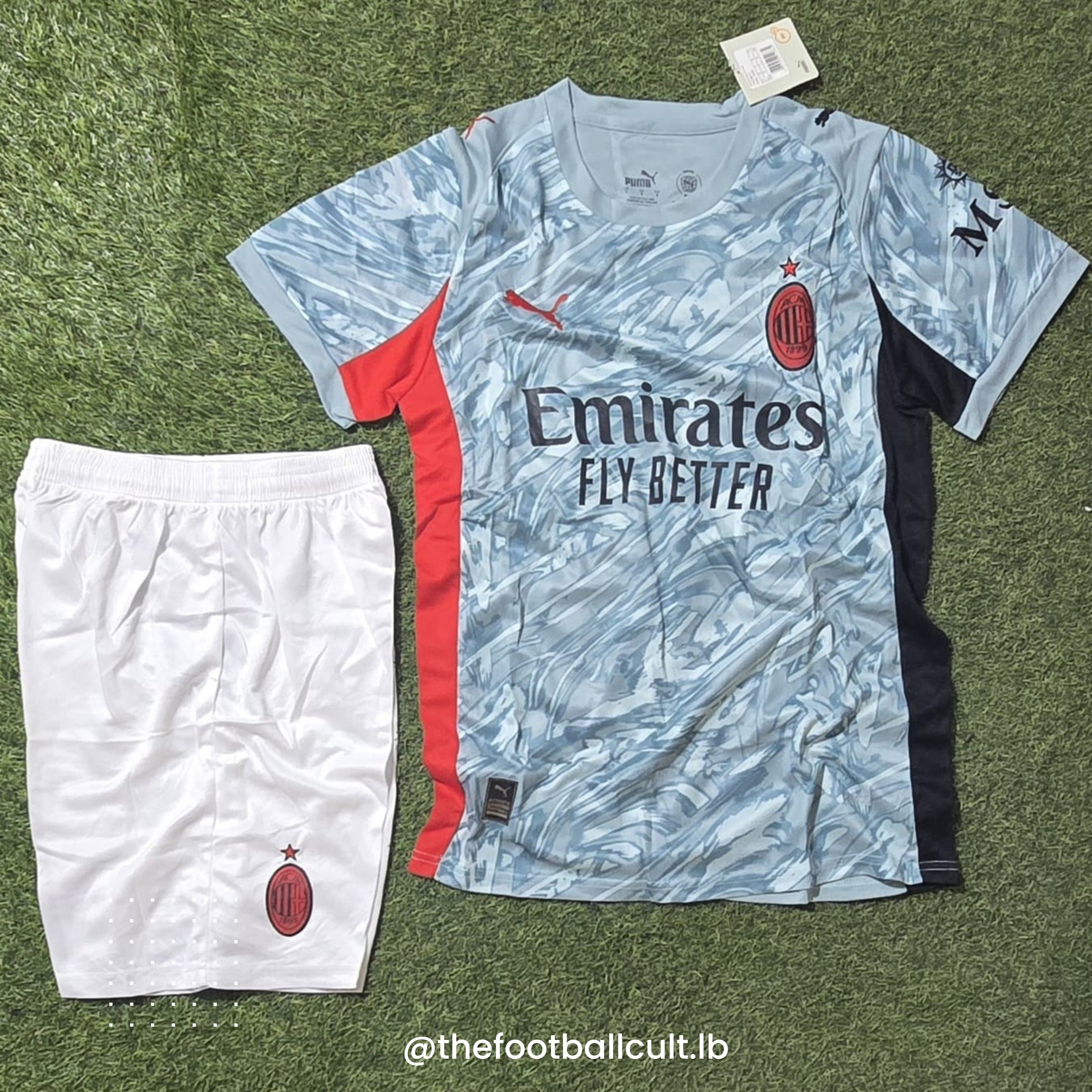 AC Milan Special Edition + FREE SHORTS