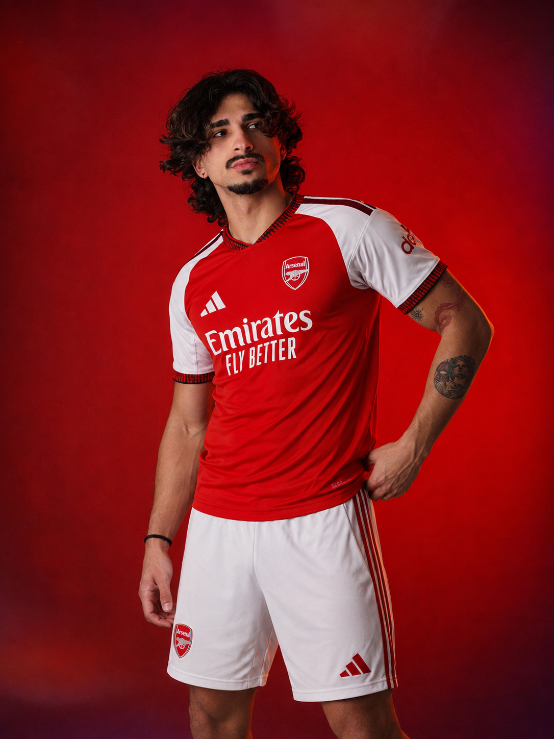 Arsenal Home Kit + FREE shorts
