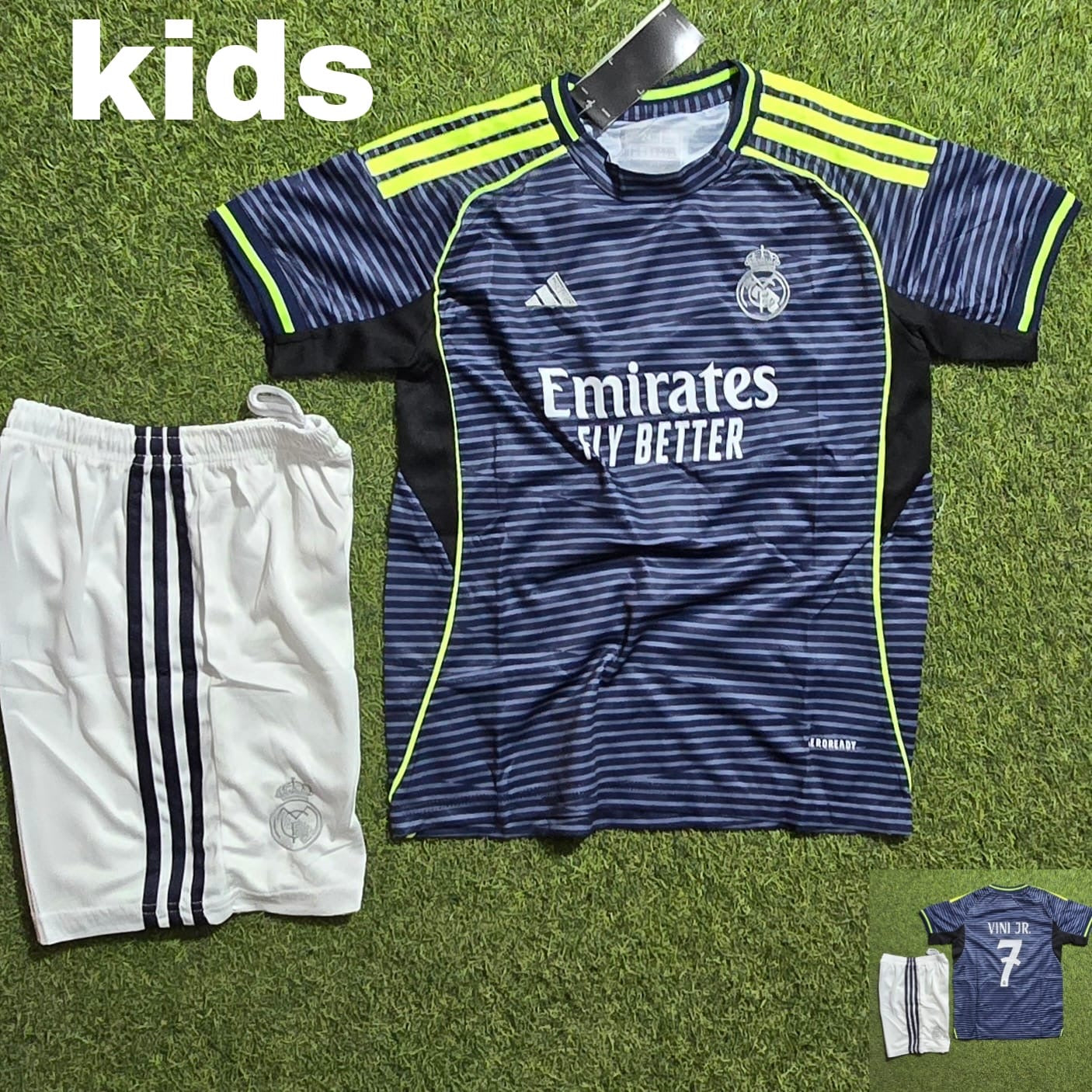 Real Madrid Away Kit Vini Jr. FREE PRINT + SHORTS