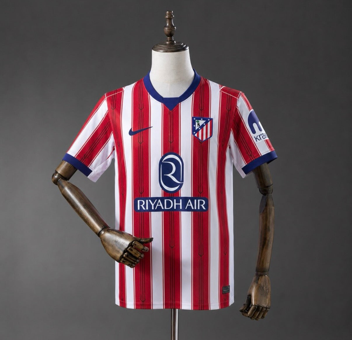 Atletico Madrid Home Kit + FREE shorts