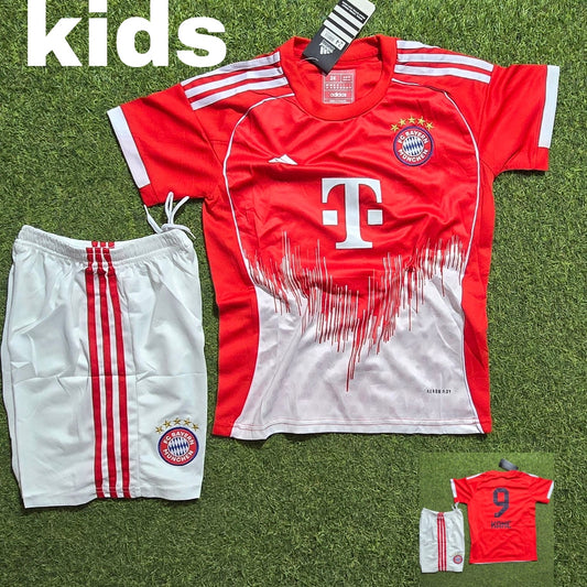 Bayern München Home Harry Kane FREE PRINT + SHORTS