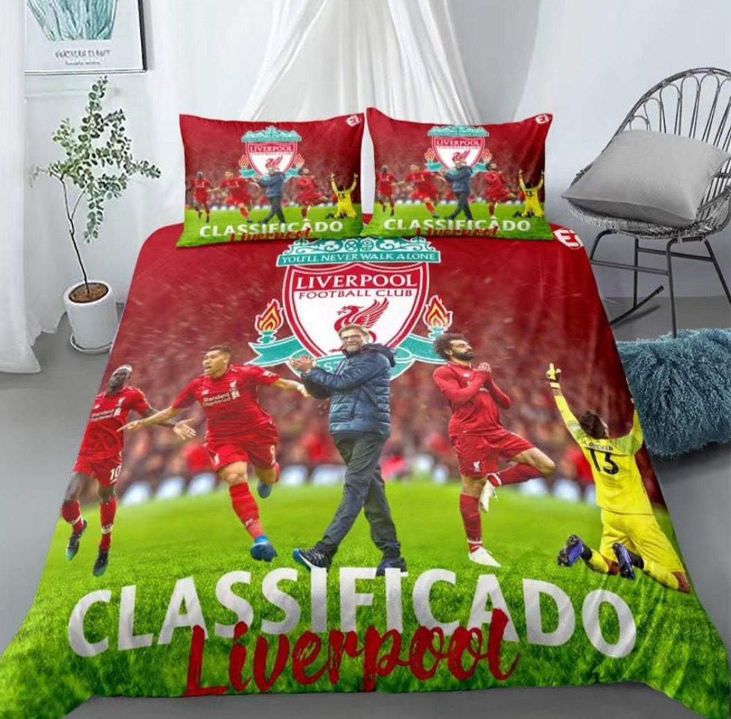 Liverpool Classificado Bed Coverlet + 2 Pillow Cases