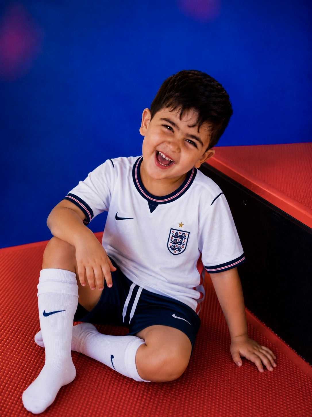 England Kids Home World Cup Kit + FREE shorts