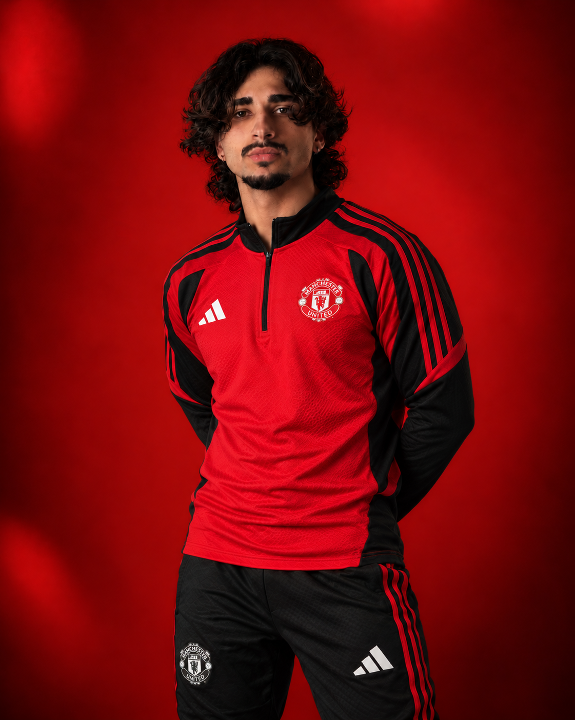 Manchester United Red Tracksuit 26-27